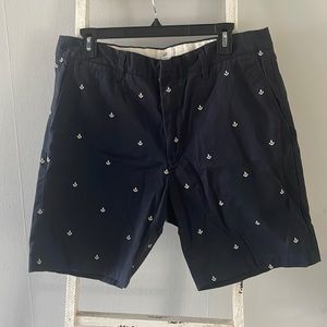 H&M navy shorts with white anchors